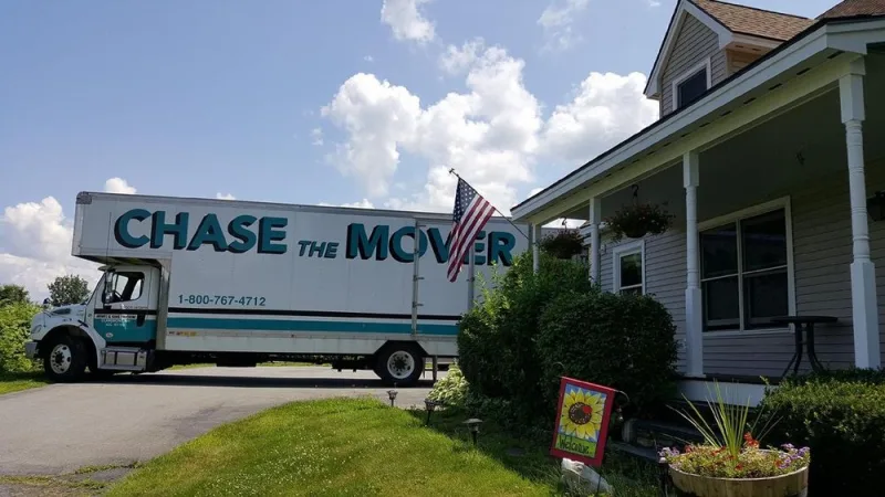 Chase The Mover